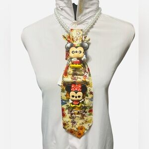 Disney Minnie and Mickey Mouse Necktie with both Brooch Pins